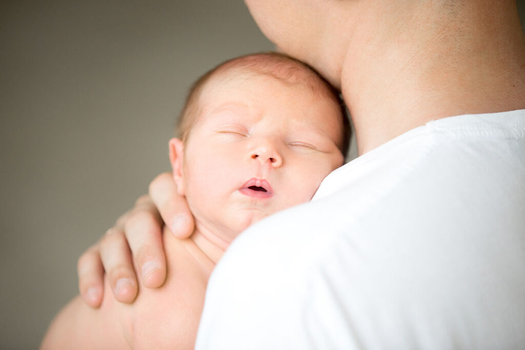 Leia mais sobre o artigo Meu bebê está com refluxo, o que fazer?